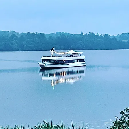 Fuenf Rosen Boutique - Bio-ferienwohnung Am Staffelsee Im Blauen Land * Uffing
