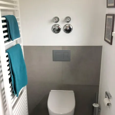 Fuenf Rosen Boutique - Bio-ferienwohnung Am Staffelsee Im Blauen Land